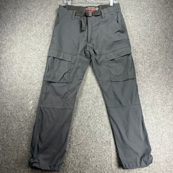 Wrangler ATG All Terrain Gear Men's Black Cargo Pants Size 34x30 Outdoor Active - Picture 1 of 8